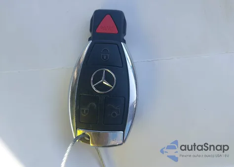 2014 Mercedes-Benz E 350 z USA, uszkodzony, nr VIN WDDHF5KB0EB037757